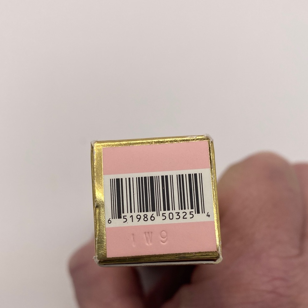 Too Faced Rich & Dazzling High-Shine Lip Gloss - GORGEOUS - Picture 5 of 7